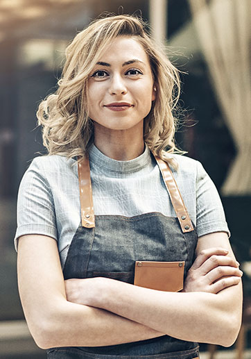 Femme boucher - Histoire de Breton Distribution